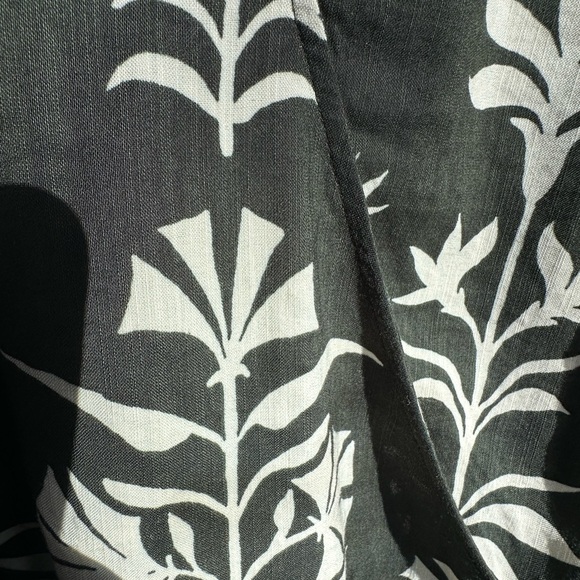 H&M Balloon Sleeved Wrap Dress - Picture 5 of 9